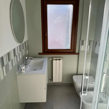 Apartman La Casa Del Tomo - Serenity & Charme, Steps From Cornelia Metro Line A *