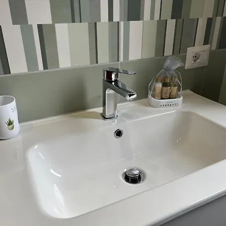 Apartman La Casa Del Tomo - Serenity & Charme, Steps From Cornelia Metro Line A Róma