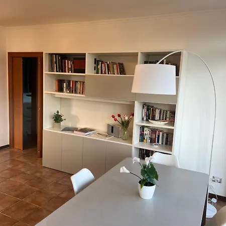 La Casa Del Tomo - Serenity & Charme, Steps From Cornelia Metro Line A Apartman