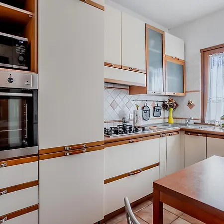 Appartement La Casa Del Tomo - Serenity & Charme, Steps From Cornelia Metro Line A