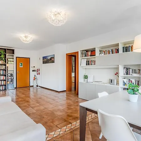 Appartement La Casa Del Tomo - Serenity & Charme, Steps From Cornelia Metro Line A Rome