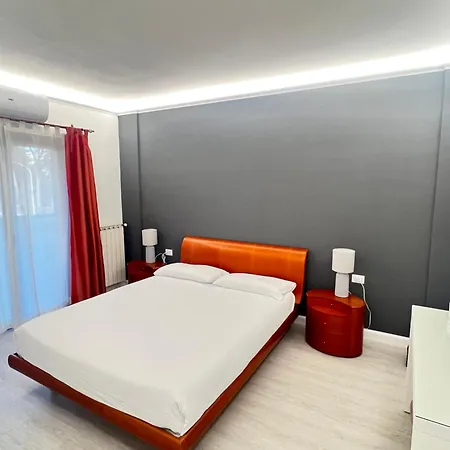 La Casa Del Tomo - Metro A - Parcheggio Privato - 6 Ospiti Apartment Rom